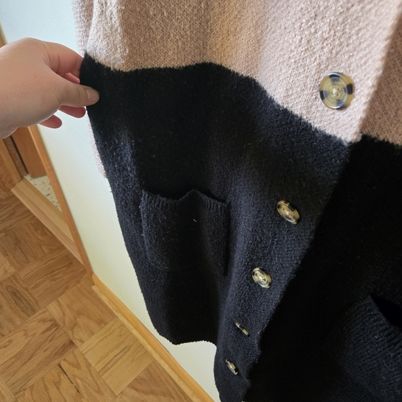 Torrid Pink & Black Color Block Sweater - Picture 3 of 3